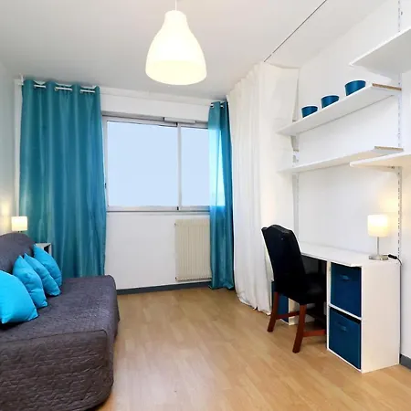 Sophies Homes And Promenade Des 아파트